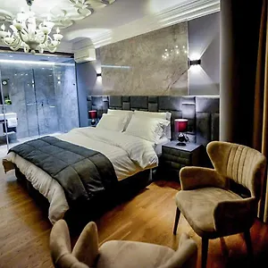 https://hotel-vila-tirana.albaniahotels.org