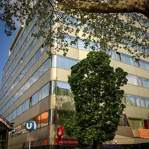 Szálloda Simm's - Cityhotel Next To Metro U3