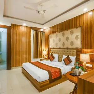Отель Almati - Near Delhi Airport