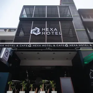 Отель Hexa & Backpackers Capsules Bukit Bintang
